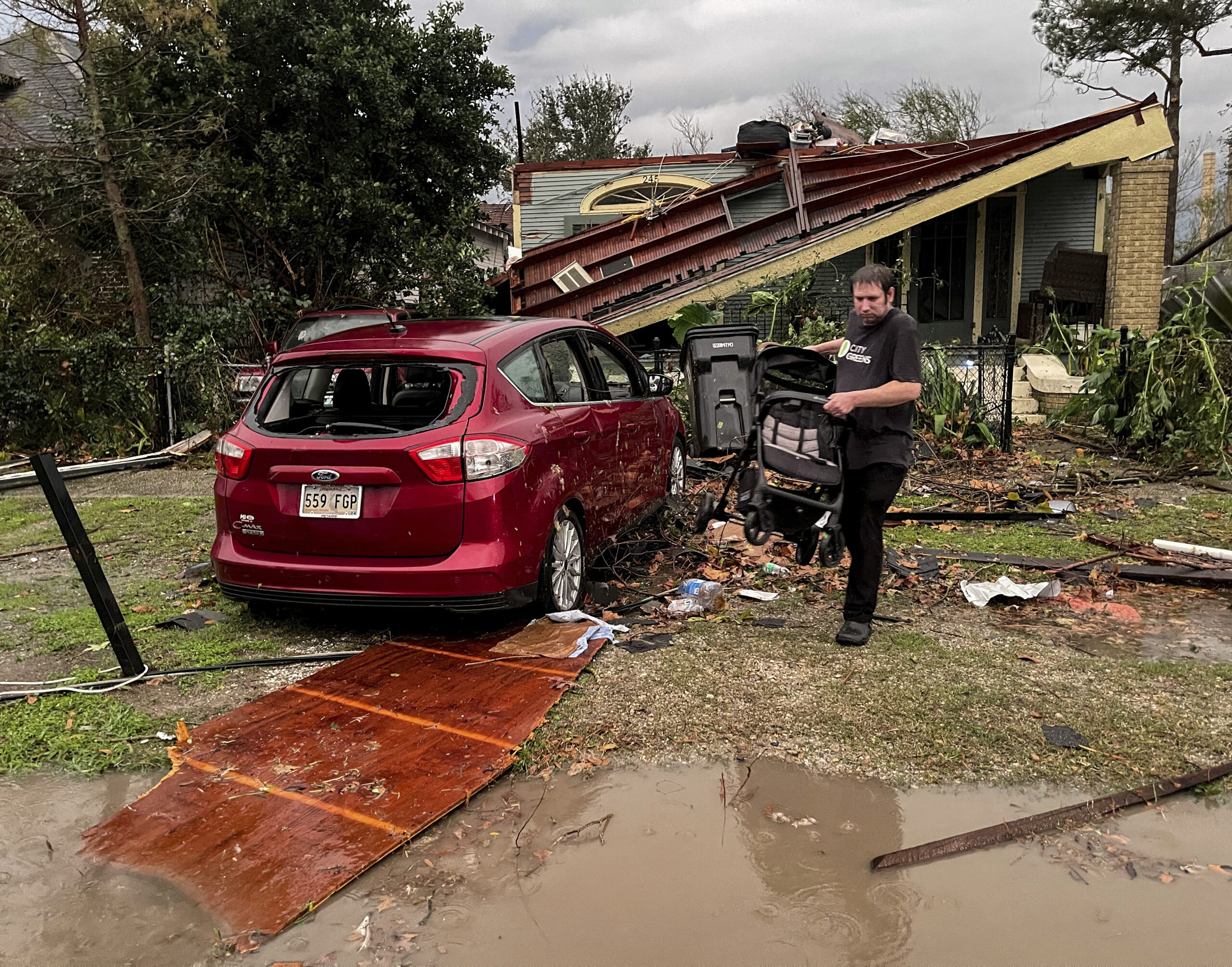 Families Shattered By Tornadoes In Louisiana And Mississippi | News ...
